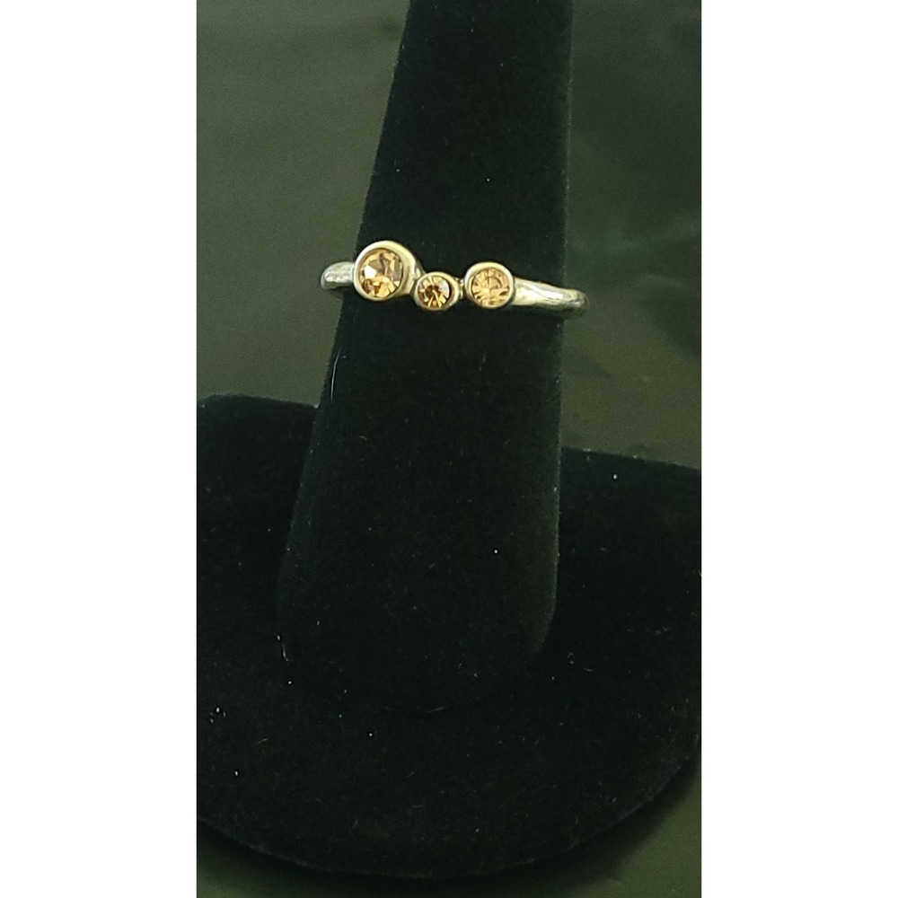 Champagne Crystal Three Stone Ring Size 7.25 Silver Tone Bezel Set Dainty